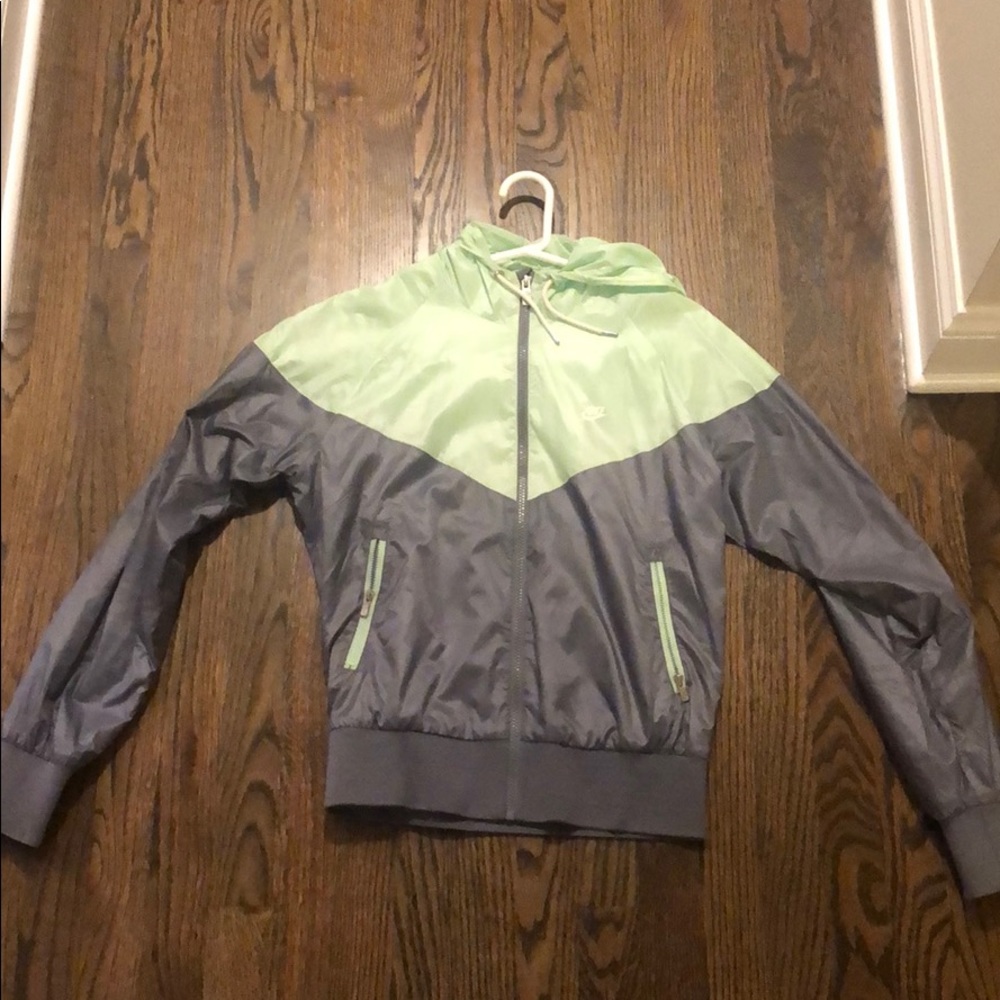 Nike running warm up